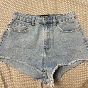 PLT jean shorts brand new just never wear it
